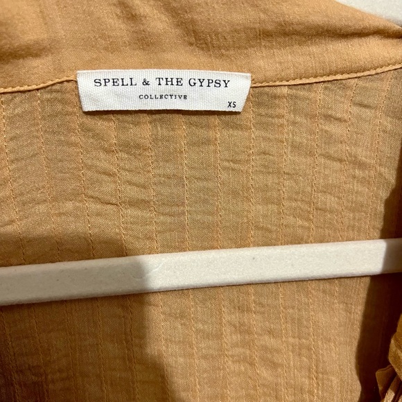 Spell and the Gypsy Linda Blouse in Clay - XS - Picture 8 of 13